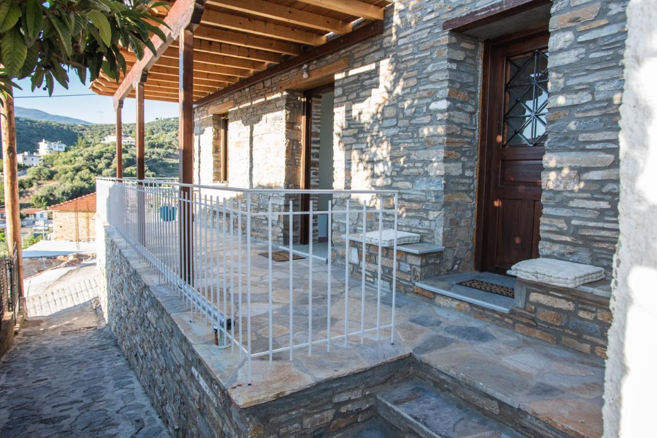 Με Θέα Το Ηλιοβασιλεμα 2 Villa Áfissos Eksteriør bilde