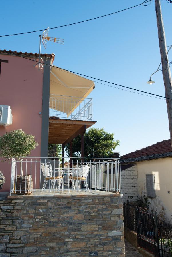 Με Θέα Το Ηλιοβασιλεμα 2 Villa Áfissos Eksteriør bilde